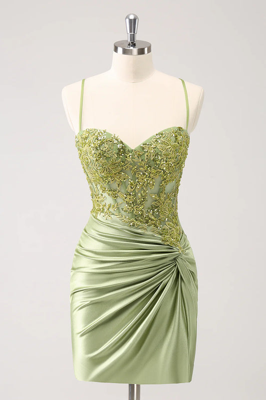 Sparkly Lace-Up Back Appliques Pleated Homecoming Dress