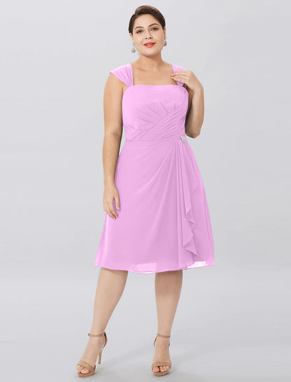 A-Line Mother of the Bride Dress Formal Plus Size Elegant Straps Knee Length Chiffon Sleeveless yes with Criss Cross Pleat