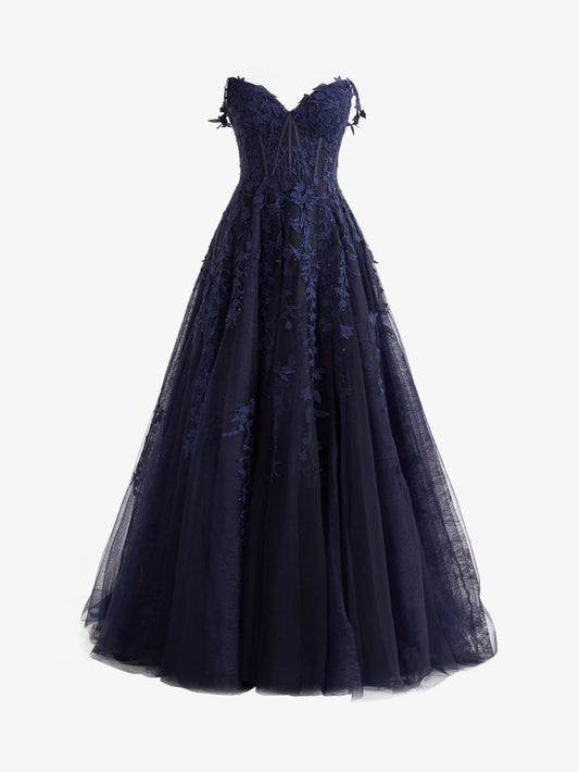 A-Linien-Ballkleid aus Spitze und Tüll mit Herzausschnitt und Schlitz
