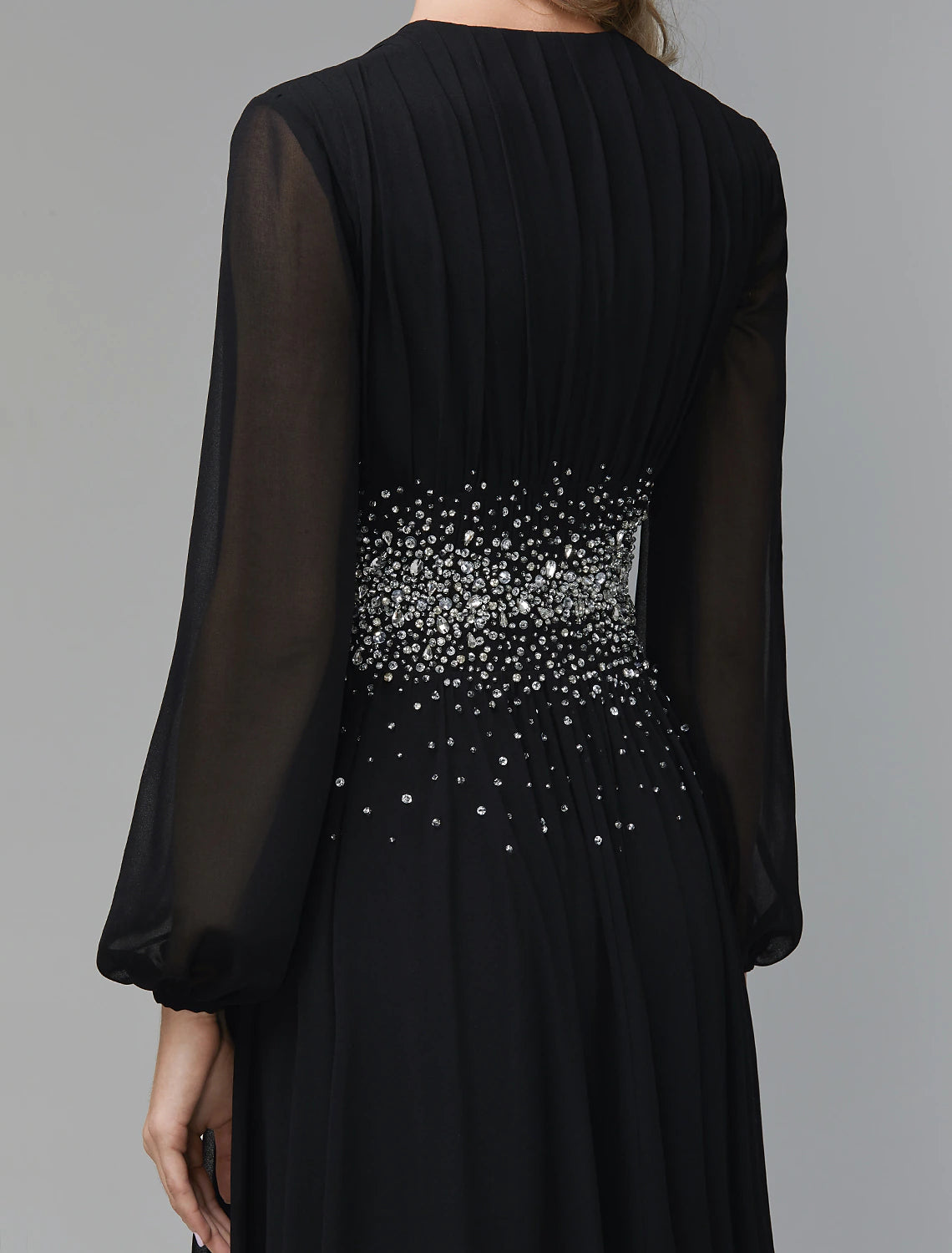 A-Line Evening Dress Celebrity Red Carpet Formal Gown Party Dress Black Tie Wedding Guest Floor Length Long Sleeve V Neck Chiffon with Sequin