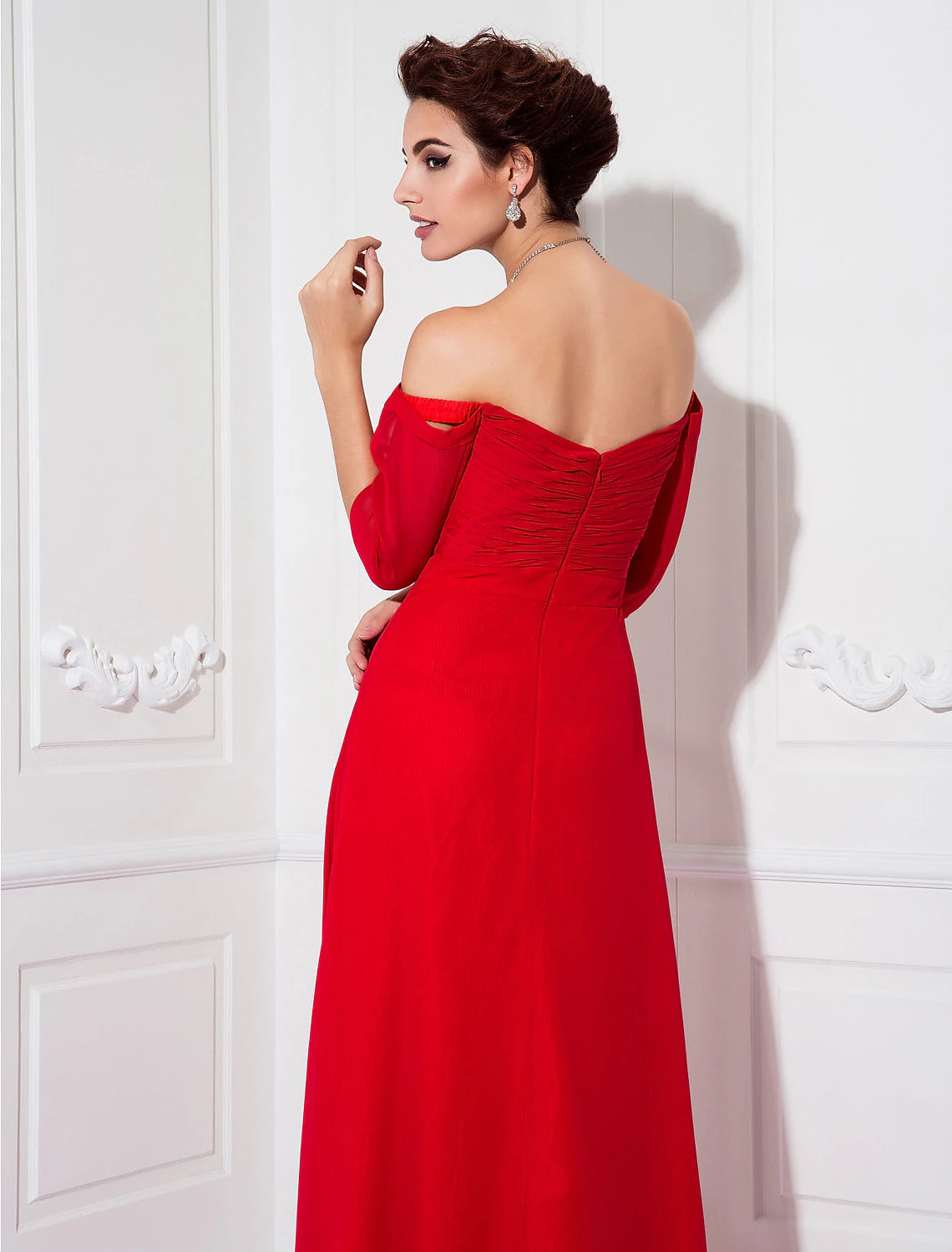 Vestido minimalista de corte tubo/columna para invitada de boda, vestido formal de noche con cola larga/cepillo, media manga, hombros descubiertos, vestido de dama de honor de gasa con drapeado fruncido