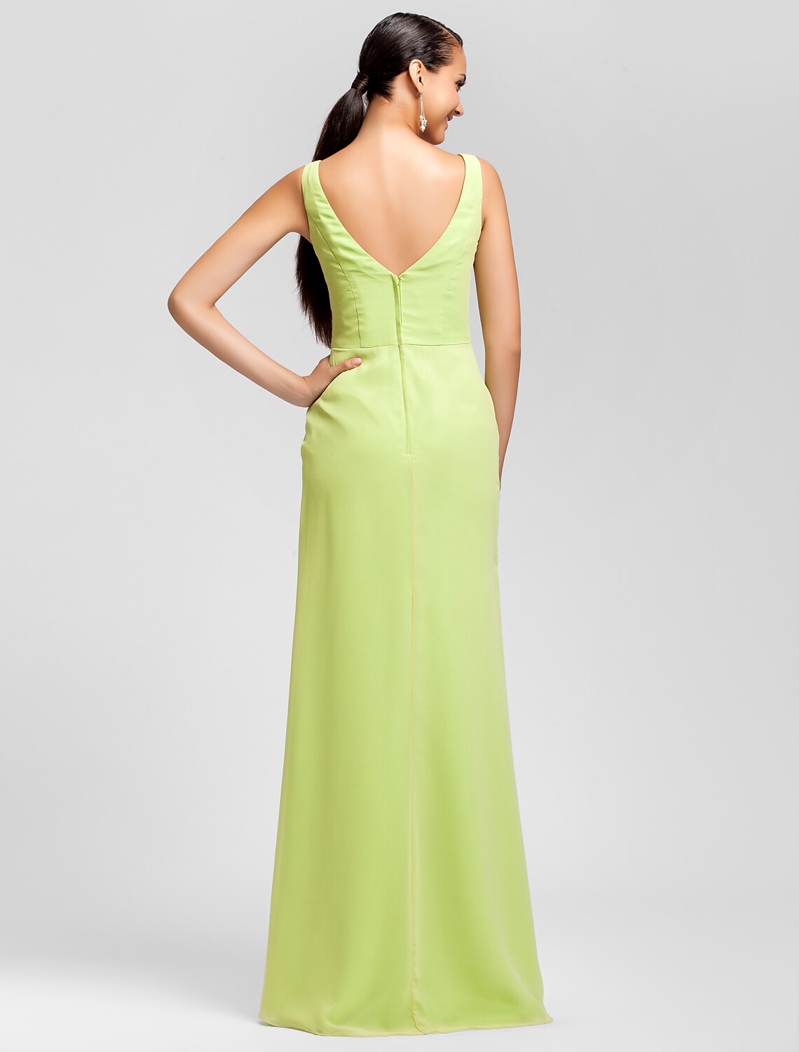 Sheath / Column V Neck Floor Length Chiffon Bridesmaid Dress with Side Draping