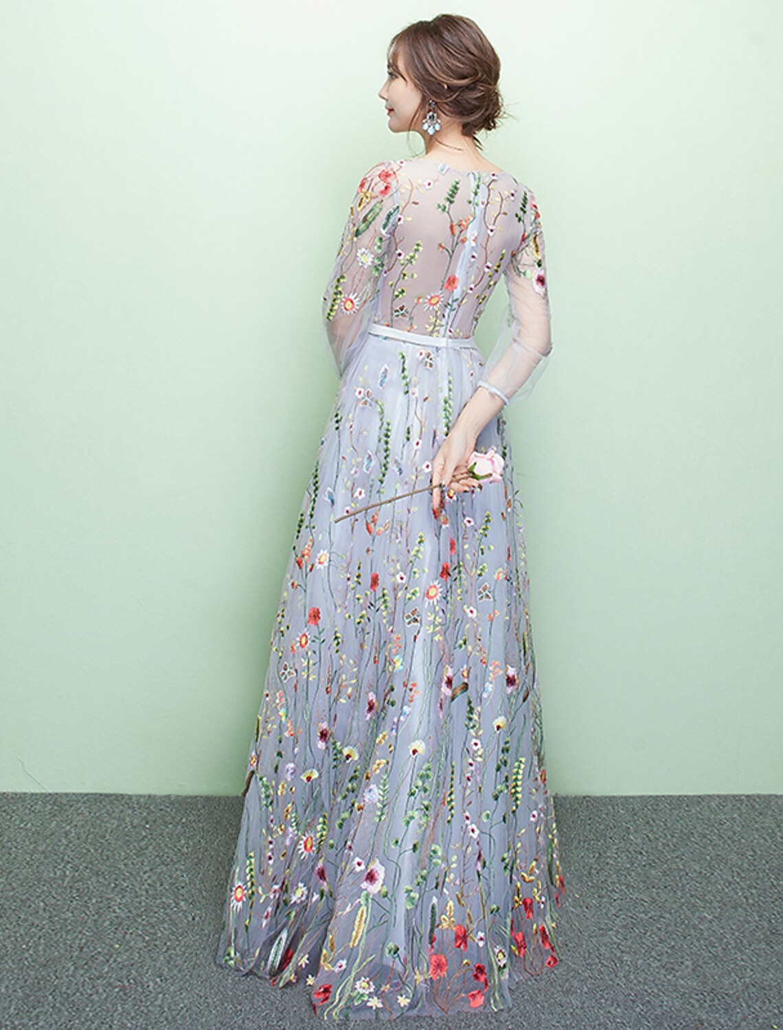 Vestido de noche formal elegante de corte A con brillo y brillo, escote joya, mangas 3/4, largo hasta el suelo, encaje con bordado