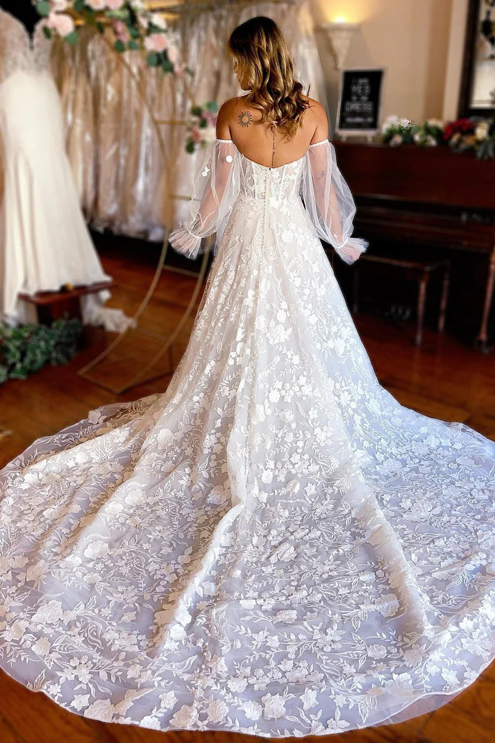 A-Line Sweetheart Corset Long Sleeves Long Lace Wedding Dress