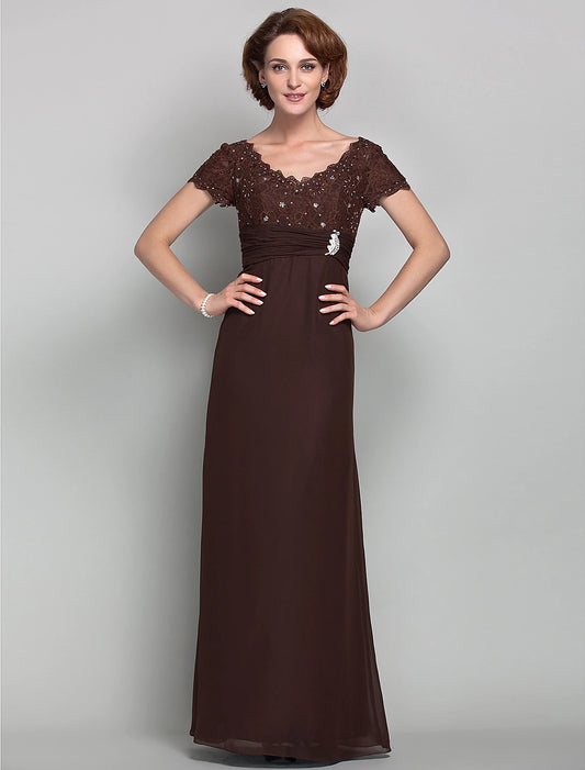 Sheath / Column Mother of the Bride Dress Vintage Inspired Scalloped Neckline V Neck Floor Length Chiffon Lace Short Sleeve with Ruched Sequin Crystal Brooch