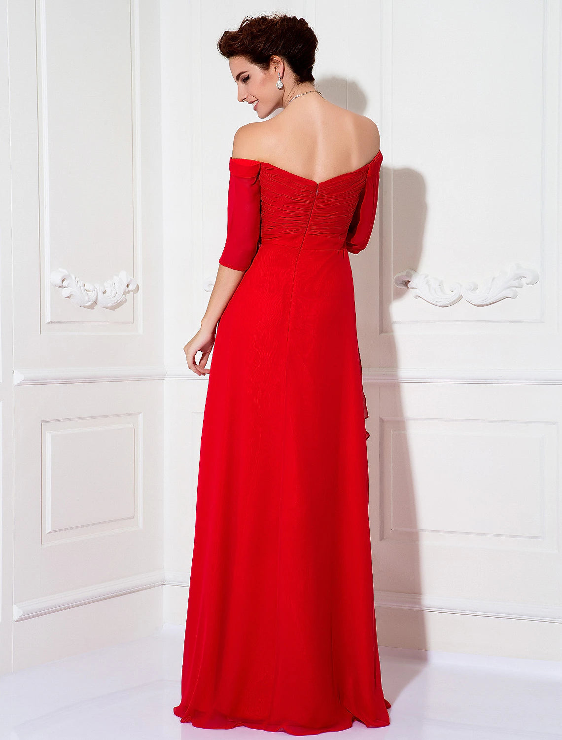 Vestido minimalista de corte tubo/columna para invitada de boda, vestido formal de noche con cola larga/cepillo, media manga, hombros descubiertos, vestido de dama de honor de gasa con drapeado fruncido