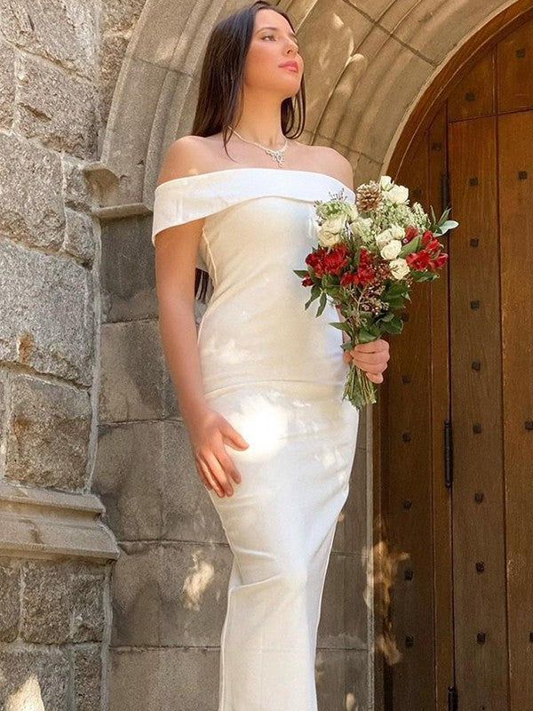 Vestido de novia largo hasta el suelo, sin mangas, con hombros descubiertos y volantes de crepé elástico y corte tubo/columna