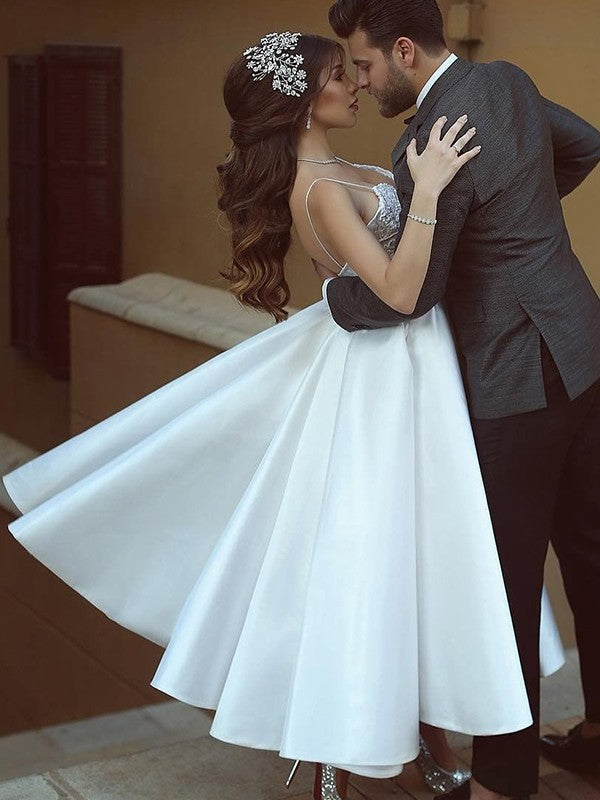 Vestidos de novia de corte A/princesa, de satén, con apliques, escote en V, sin mangas y hasta los tobillos