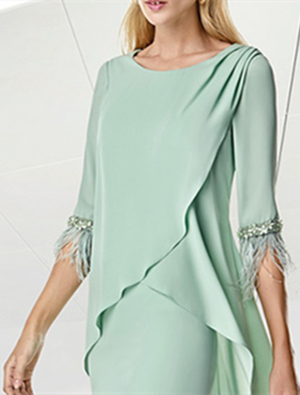 Vestido de cóctel con corte tubo/columna, elegante, para fiesta, boda, largo hasta la rodilla, manga 3/4, cuello joya, para invitados de boda, de otoño, de gasa con volantes de plumas.