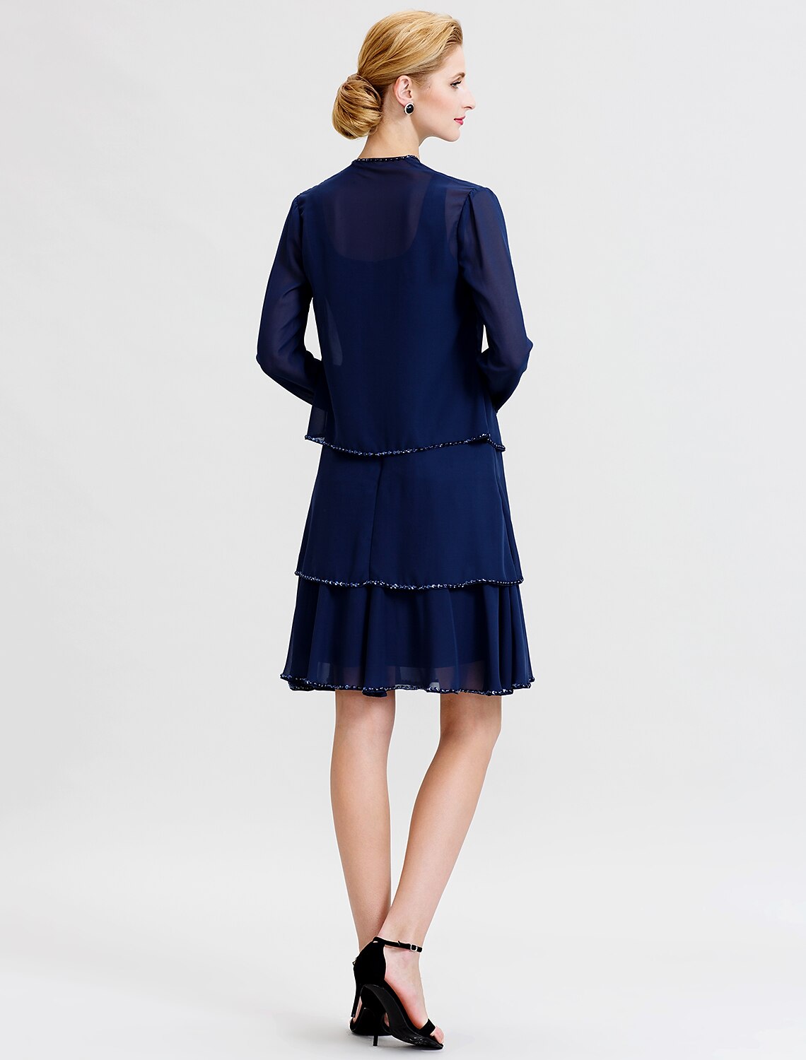 Vestido de gasa para madre de la novia, de dos piezas, con escote redondo, largo hasta la rodilla, con cuentas y lentejuelas.