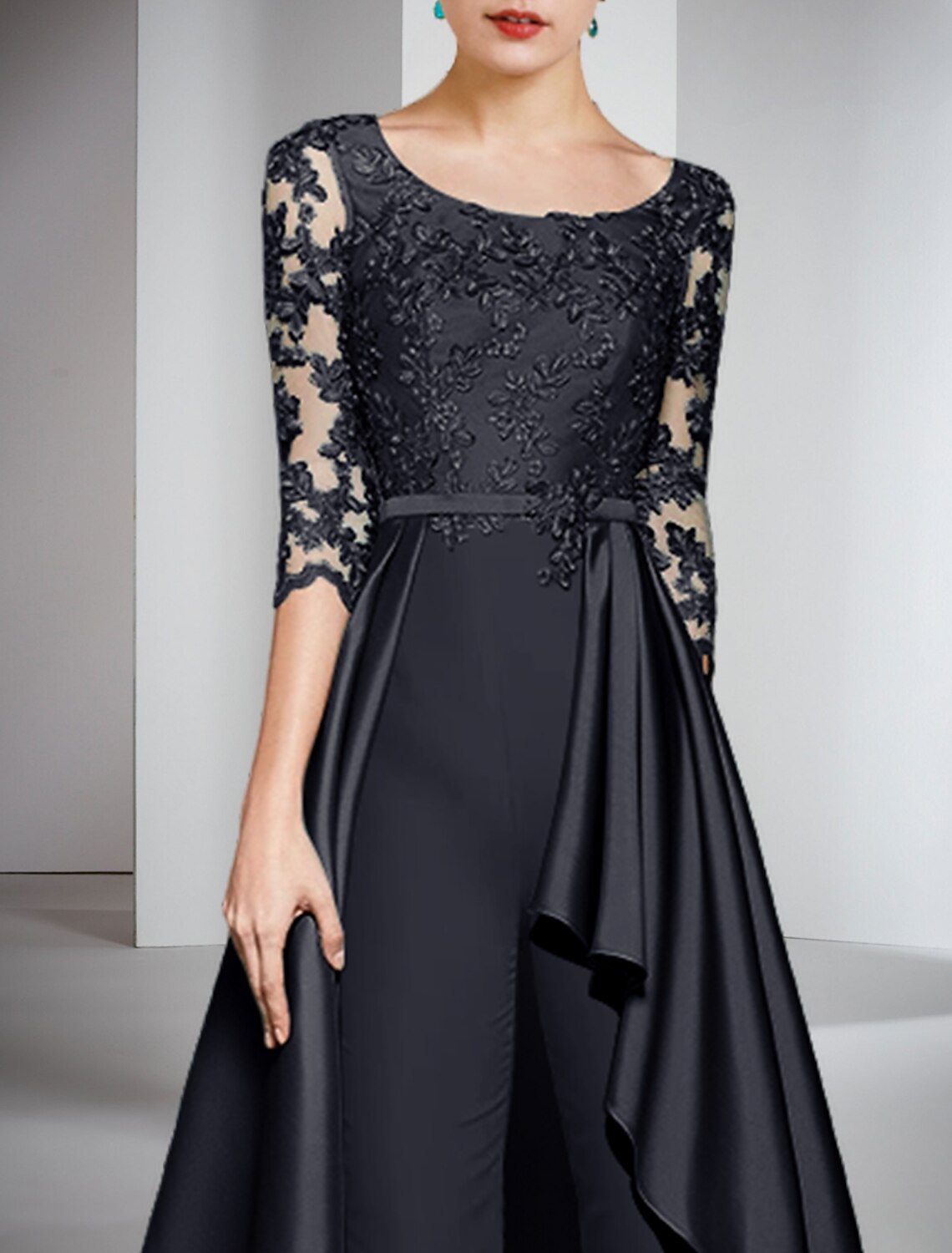 Two Piece Jumpsuit / Pantsuit Mother of the Bride Dress Formal Wedding Guest Elegant Scoop Neck Ankle Length Satin Lace Half Sleeve with Sash / Ribbon Appliques