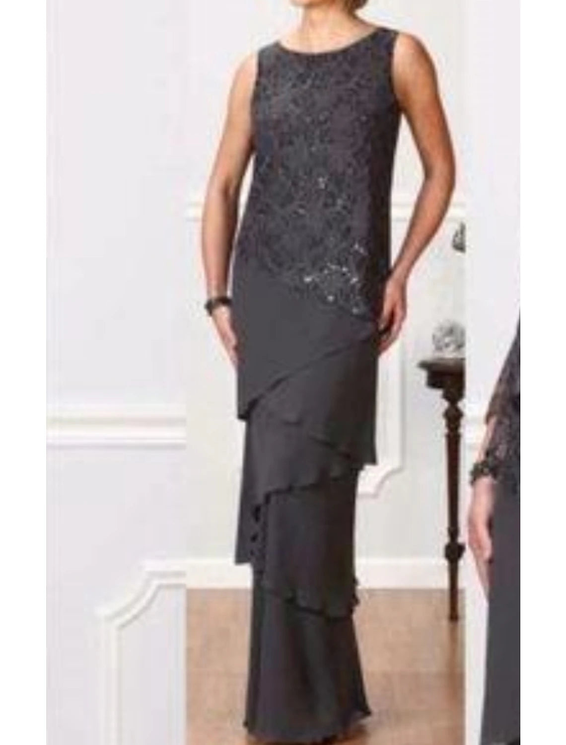 A-Line Mother of the Bride Dress Elegant Jewel Neck Floor Length Chiffon 3/4 Length Sleeve with Cascading Ruffles