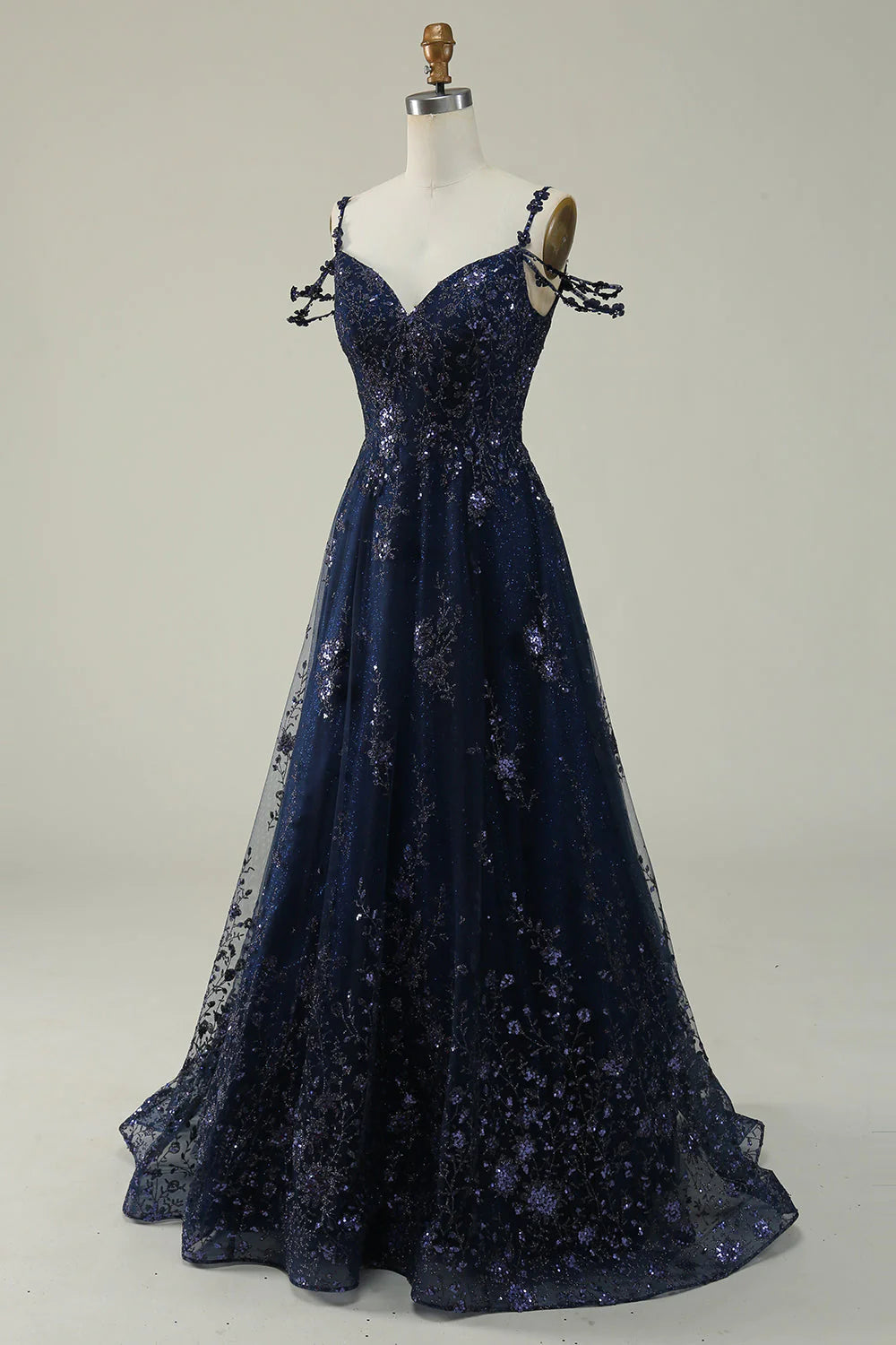 Vestido de fiesta largo azul marino con hombros descubiertos y corte en A