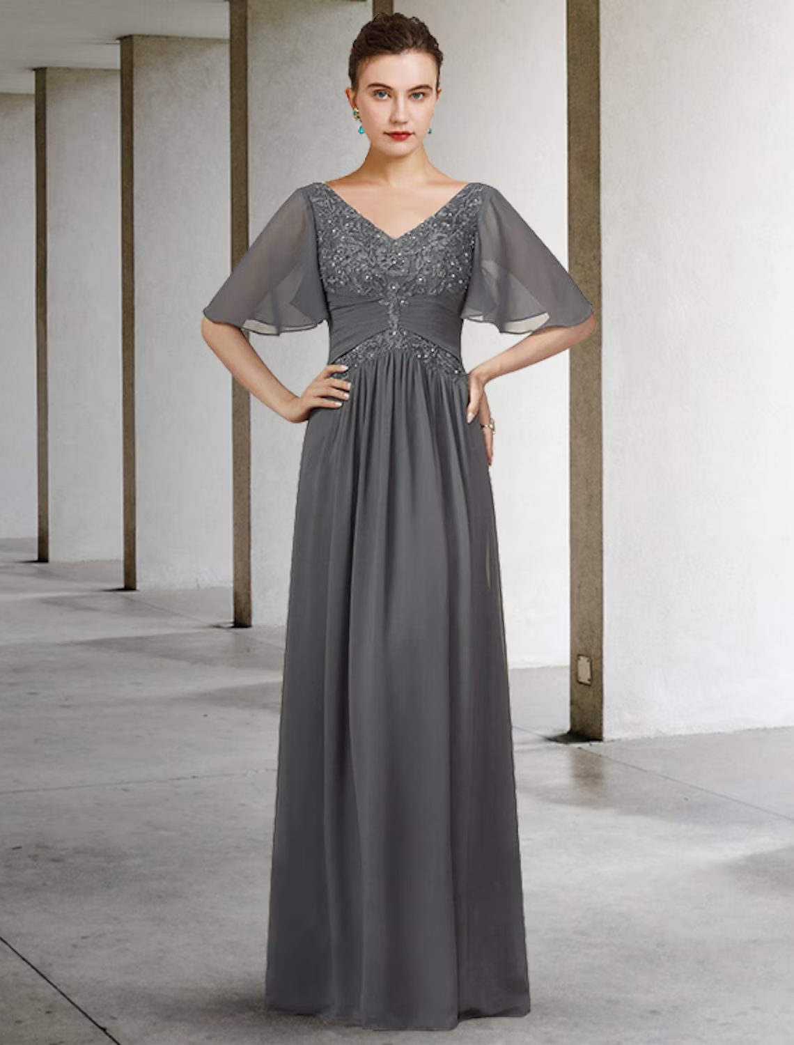 A-Line Mother of the Bride Dress Elegant V Neck Floor Length Chiffon Lace Half Sleeve with Pleats Appliques