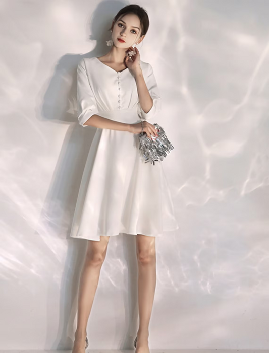 Bachelorette Party Little White Dresses Wedding Dresses Knee Length A-Line Half Sleeve V Neck Stretch Fabric With