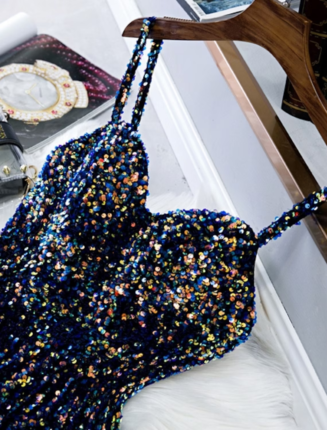 A-Line Sparkle Shine Holiday Cocktail Party Dress Strap Sleeveless Knee Length Sequined with