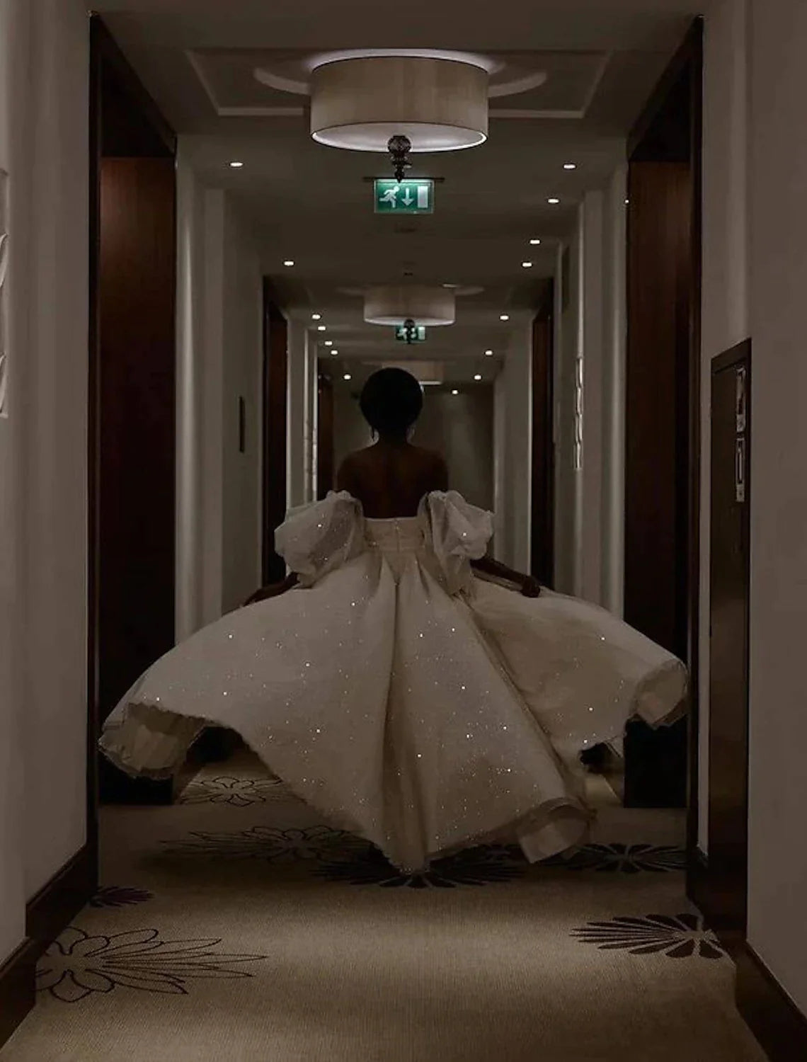 Beach Sparkle Shine Wedding Dresses  A-Line Short Sleeve Off Shoulder Tulle With Split