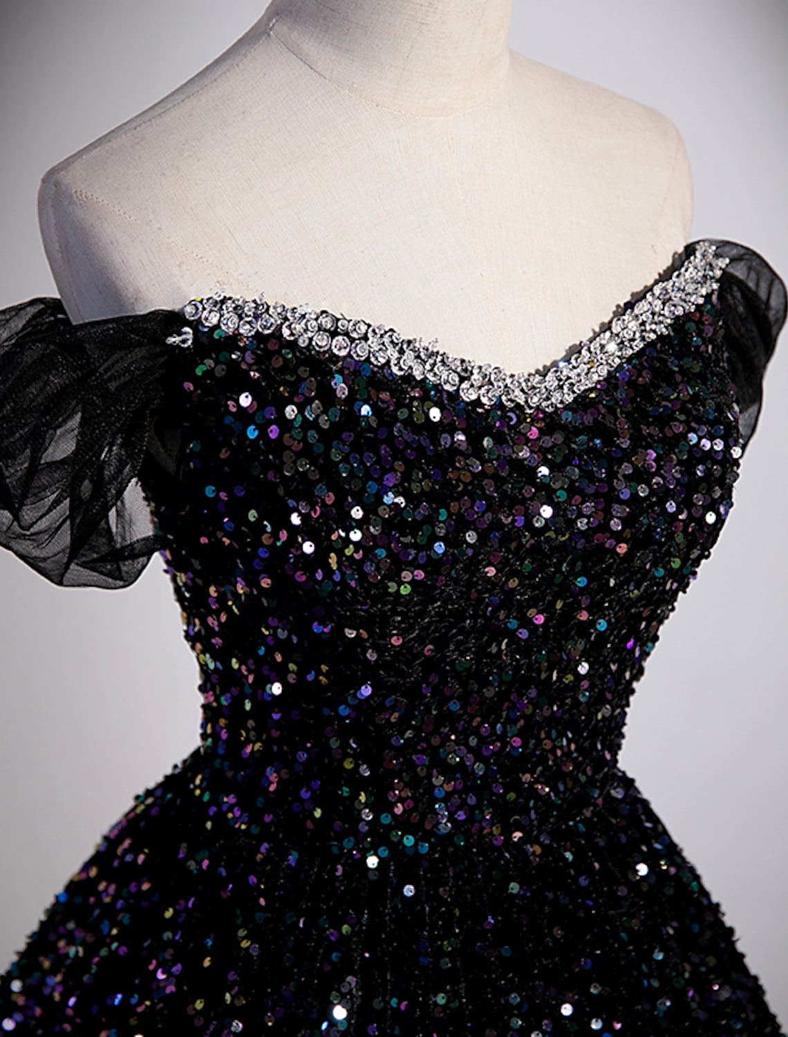 Ball Gown Prom Dresses Sexy Dress Wedding Sleeveless Off Shoulder Sequined with Pleats Sequin