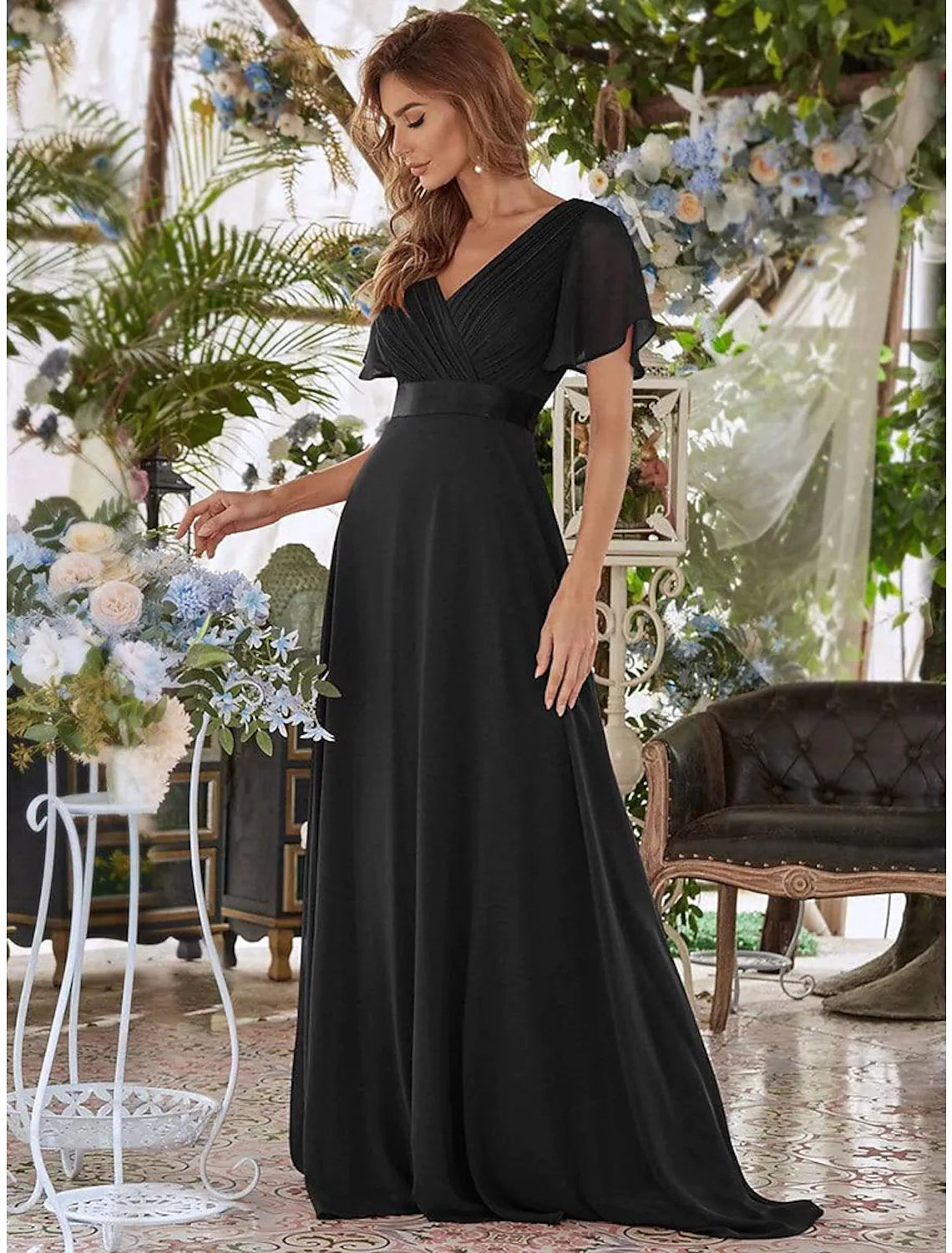 Vestido de noche de corte A, para invitada de boda, largo hasta el suelo, manga corta, escote en V, gasa, espalda en V con volantes